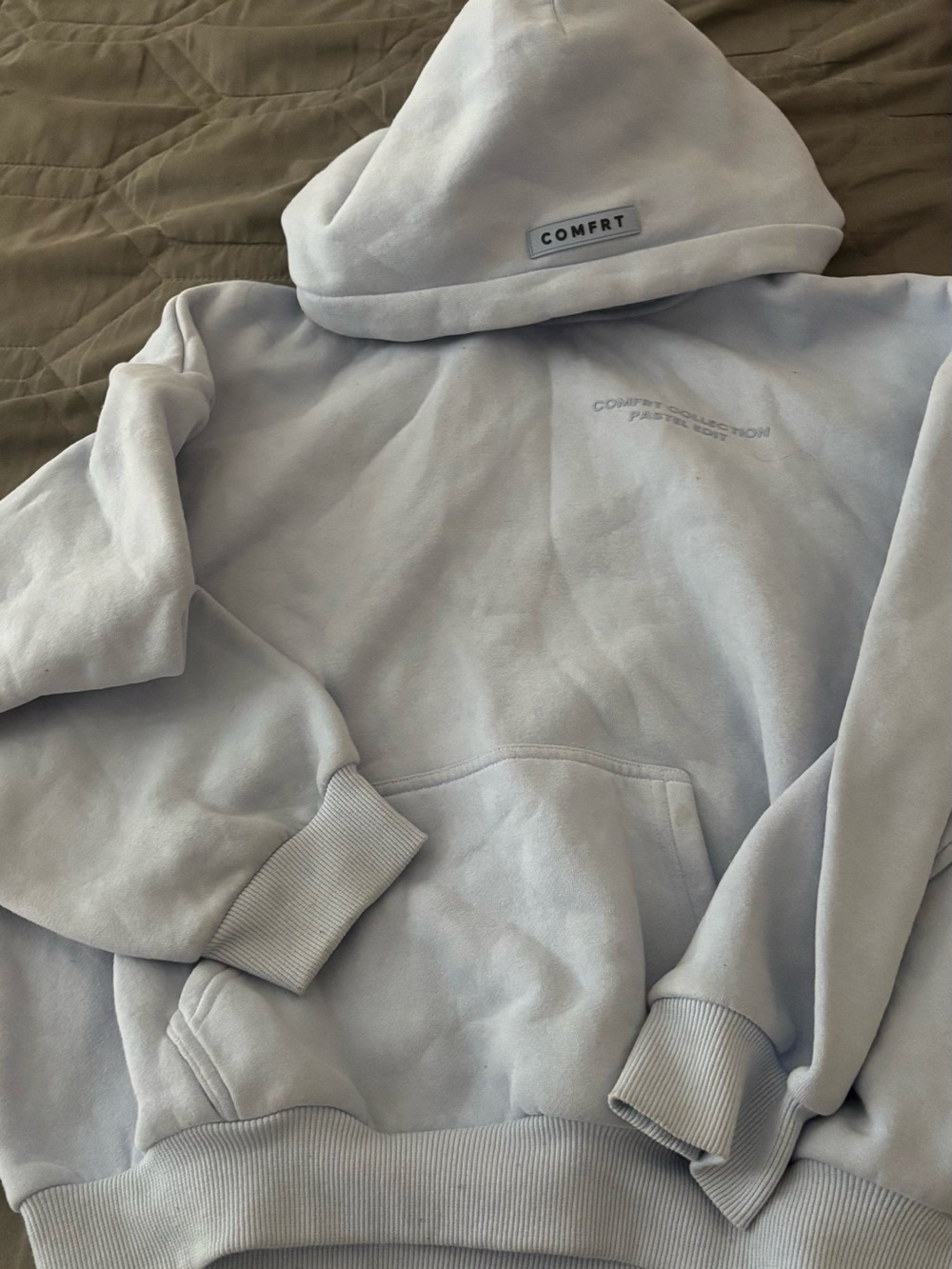 Women's Light Gray Pullover Hoodie